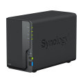 Copy electronic vam predstavlja Synology DS223 DiskStation 2-bay NAS server, 2.5"/3.5" HDD/SSD podrška, Hot Swappable HDD, Wake on LAN/WAN, 2GB, 1×1GbE. Na fotografiji je crno kućište koje je malo zakrenuto u lijevu stranu pa se vidi i dio bočne desne strane.