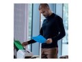 Copy electronic vam predstavlja Skener BROTHER ADS-4900W Professional Desktop [ADS4900WTF1]. Na fotografiji je muškarac u radnom prostoru a ispred njega je skener. Skener je postavljen na radnu policu. Zeleni list papira je na skeneru u ADF-u a plavi papir drži muškarac.