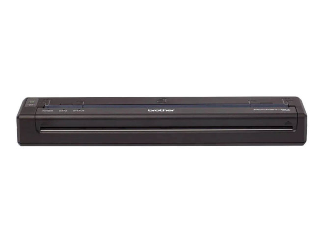 Copy electronic vam redstavlja Printer BROTHER PJ822Z1 A4 Mobile Thermal [PJ822Z1]. Na fotografiji je crni printer koji je manjih dimnezije.  Širina: 25,5 cm Dubina: 5,5 cm Visina: 3 cm. Vidi se prednja strana